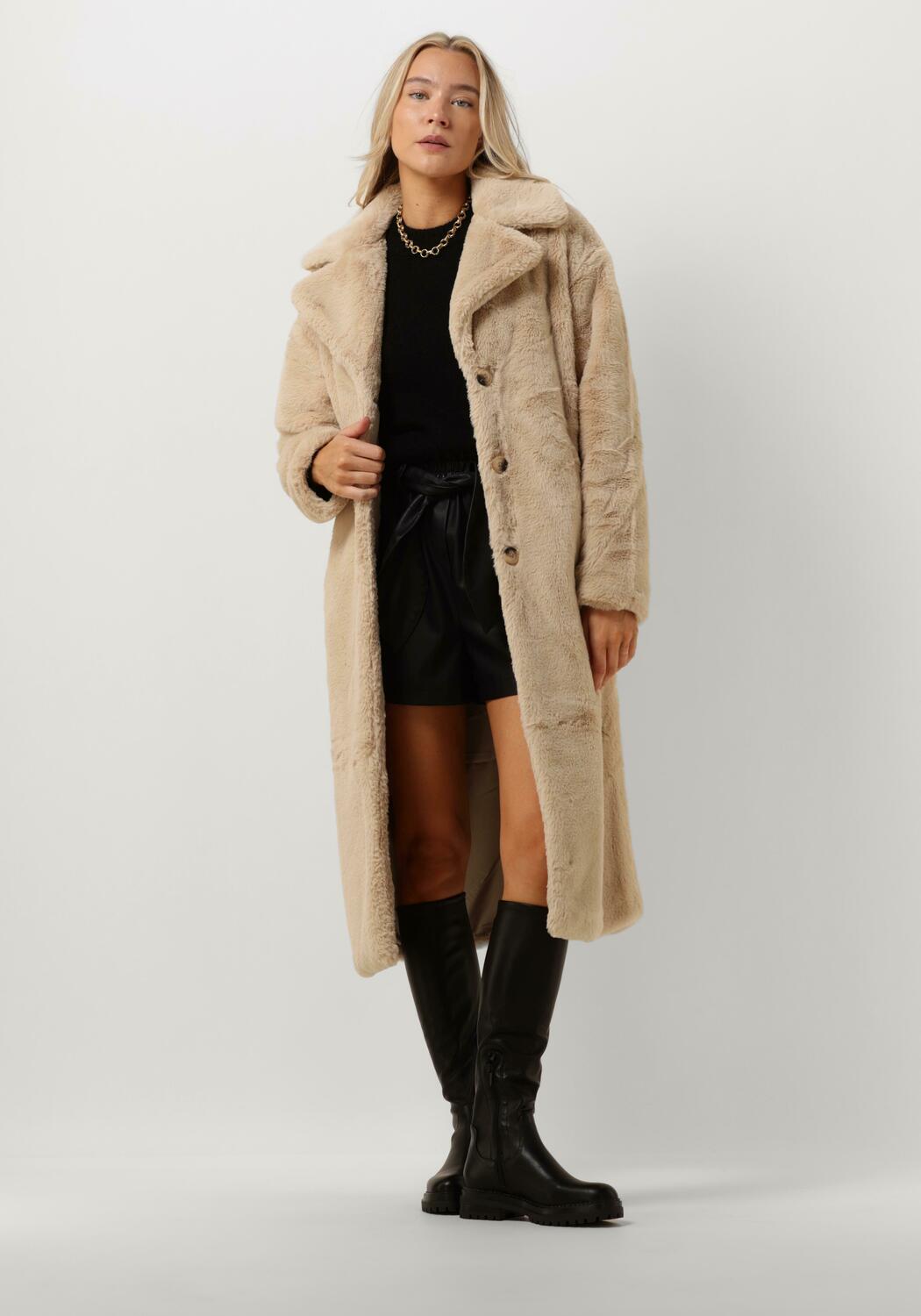 Ecru Notre V Faux Fur Jas Fur Coat Long Omoda