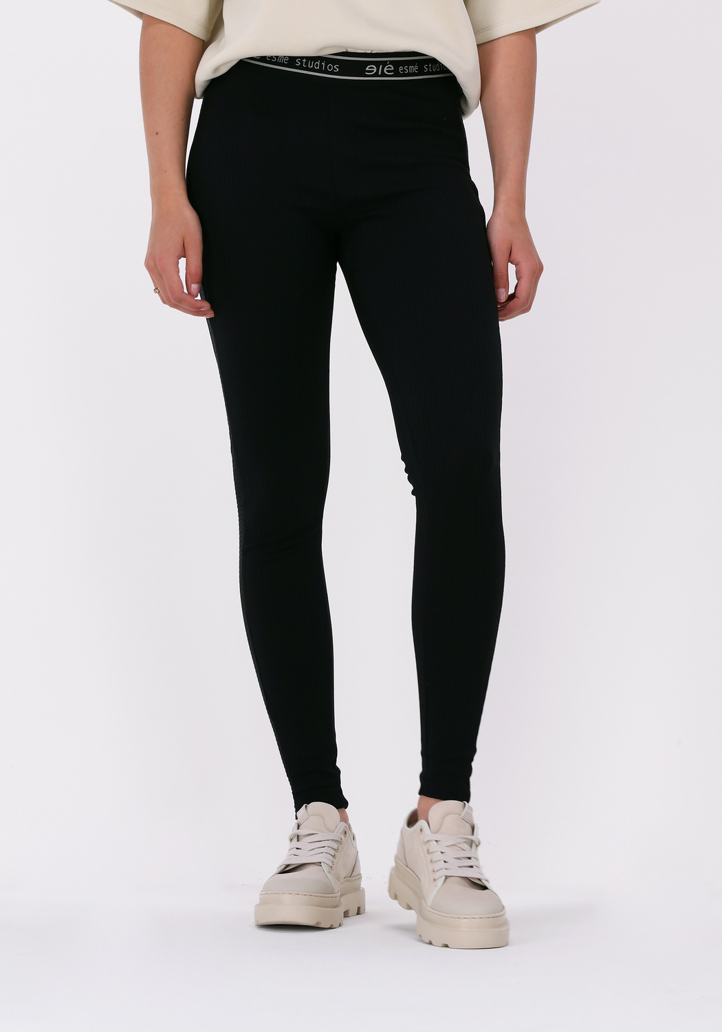 Zwarte ESMÉ STUDIOS Legging APRIL RIB LEGGINGS Omoda