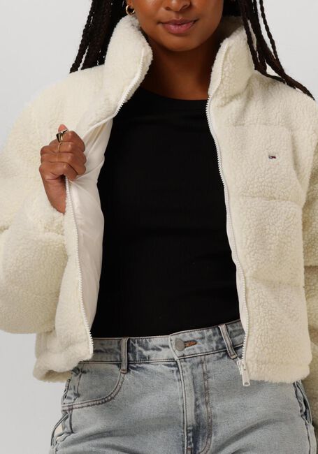 Witte TOMMY JEANS Gewatteerde jas TJW CRP TEDDY ESSENTIAL PUFFER - large