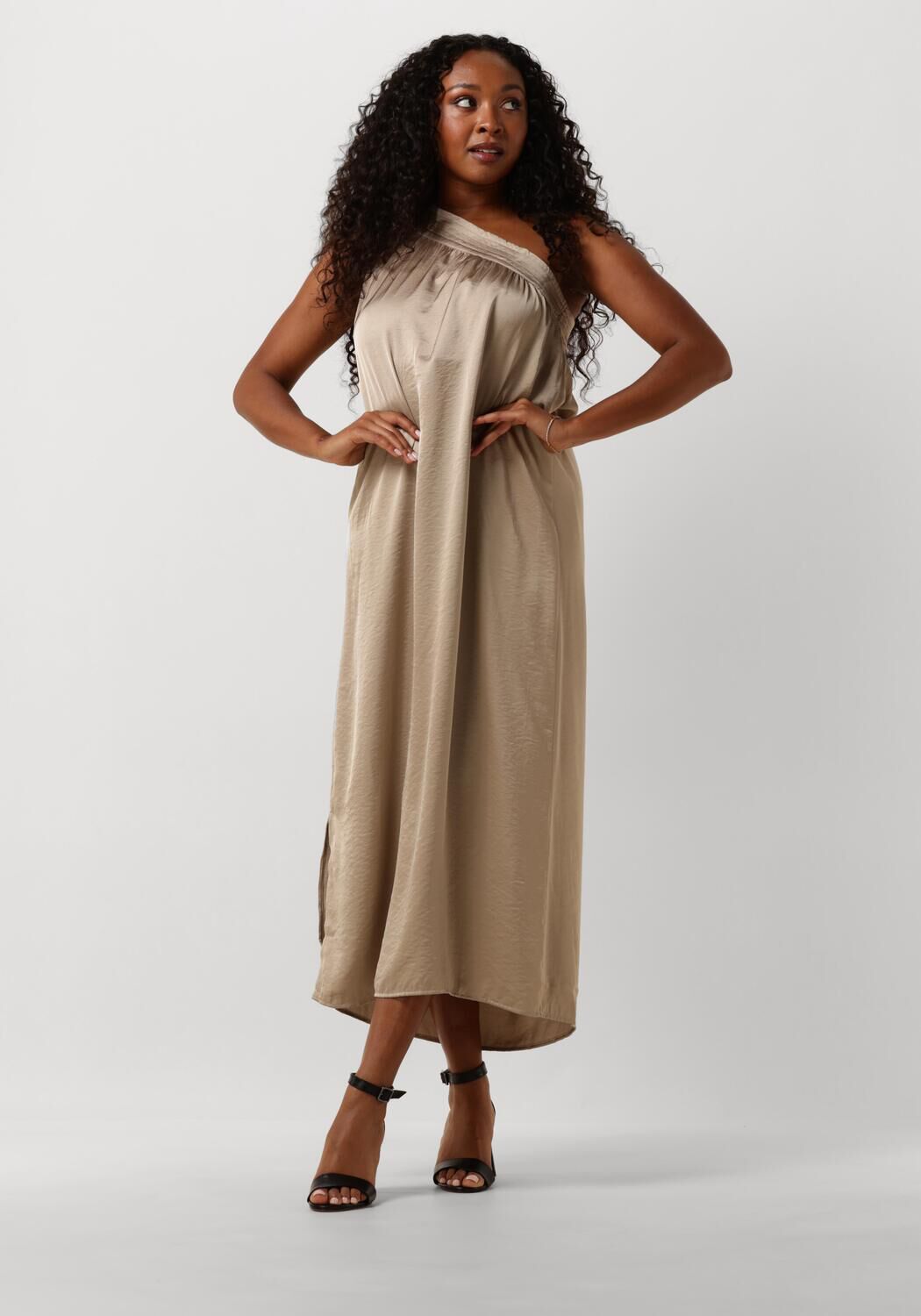 Nukus Elegante Maxi Jurk voor elke gelegenheid Beige Dames