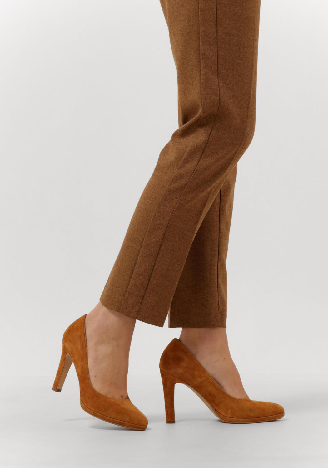 Cognac pumps sales