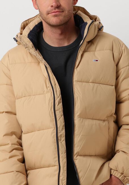 Beige TOMMY JEANS Gewatteerde jas TJM ESSENTIAL PUFFER - large