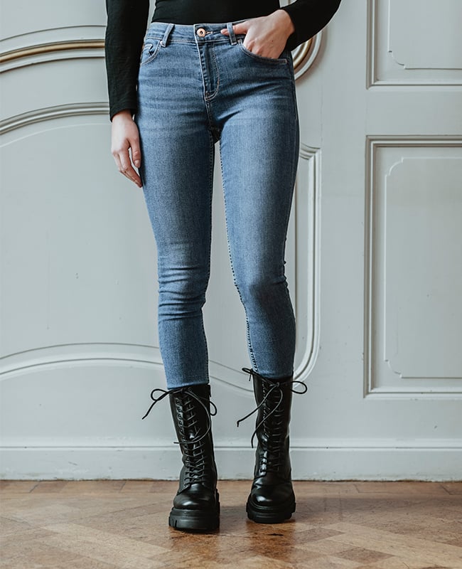 Jeans guide: je onder welke spijkerbroek? | Omoda