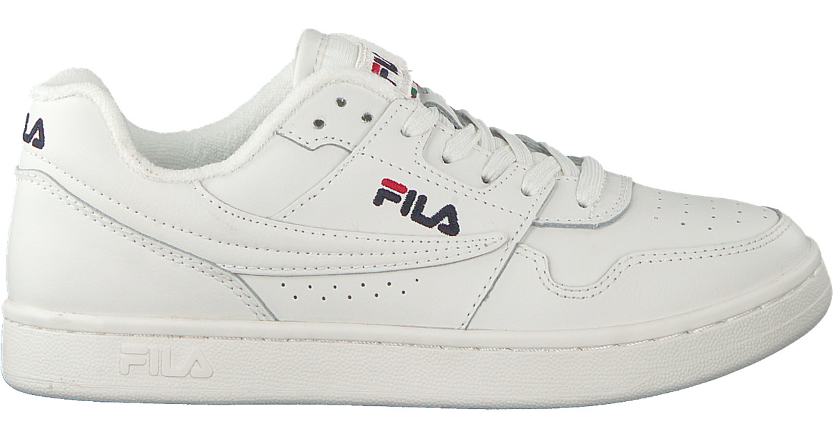 fila low sneakers